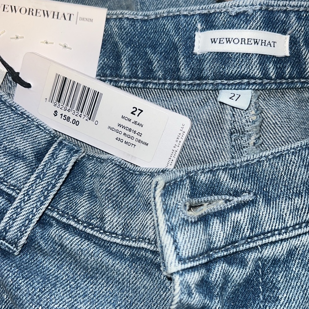 WEWOREWHAT Mom Jeans - Picture 4 of 9